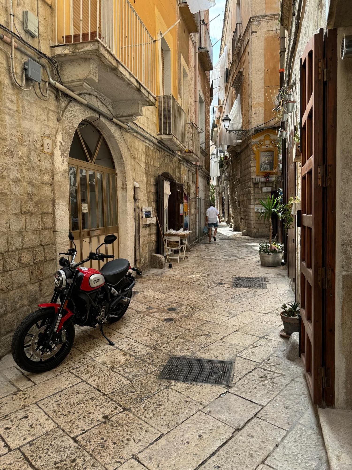 Mari Home Bari Buitenkant foto